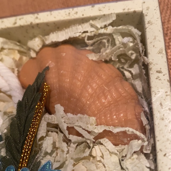 Decorative Soap Set - Picture 4 of 5